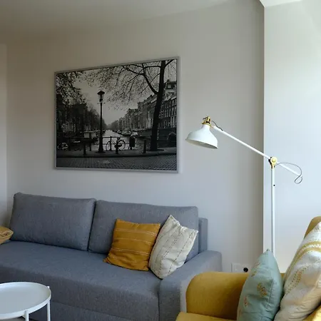 Adarve, Con Parking Y Vistas A La Muralla Lugo Exterior photo